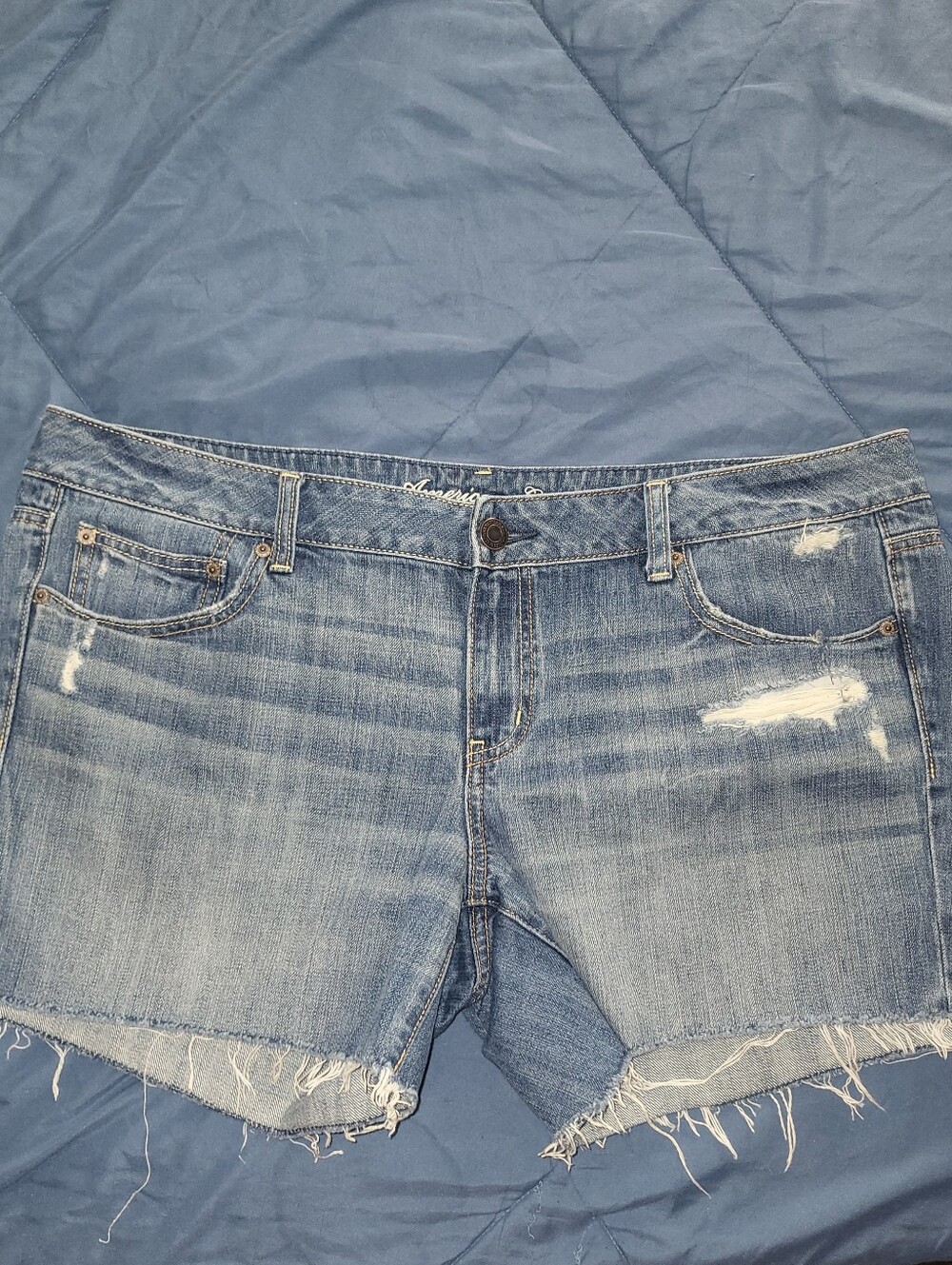American Eagle Low Rise Shorts~Midi Length~Size 18.